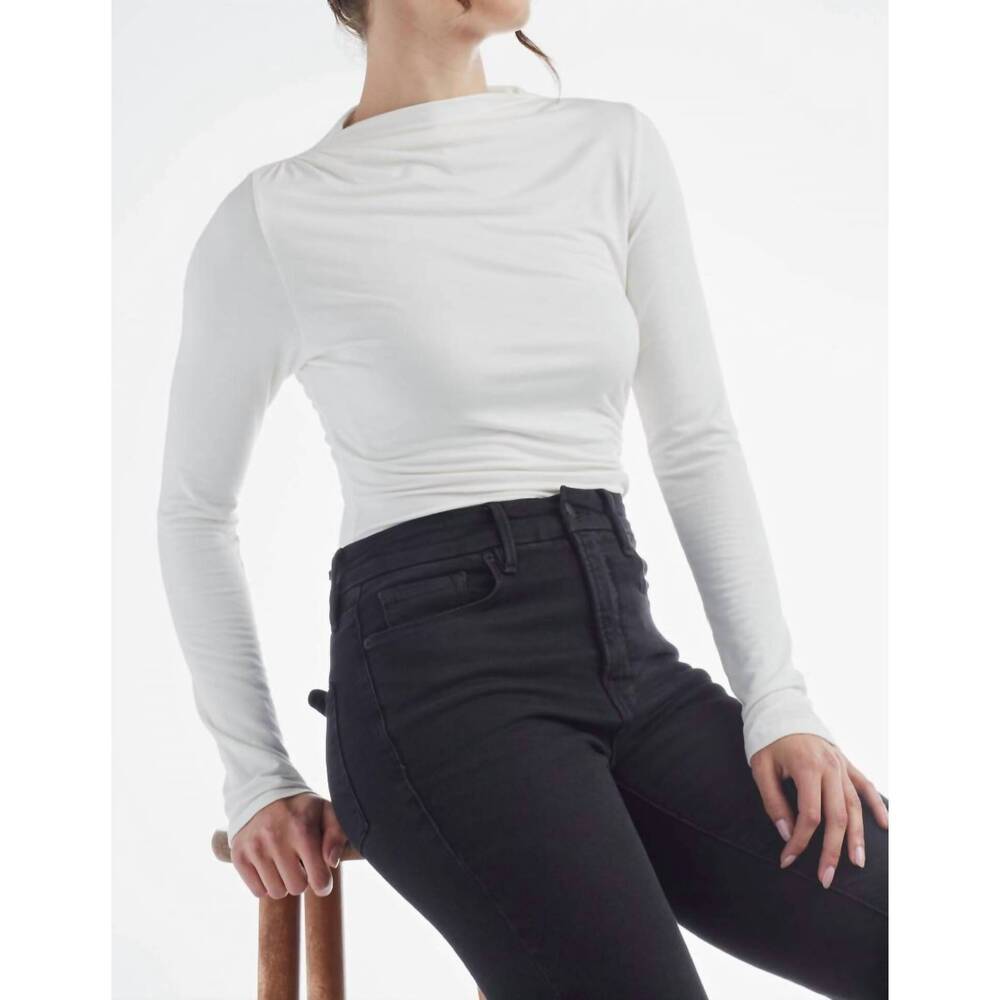 NEW RED HAUTE ruched mock neck top in ivory